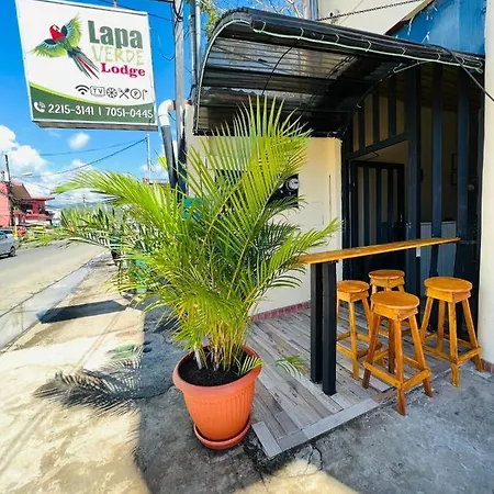 Hotel Cabinas Lapa Verde